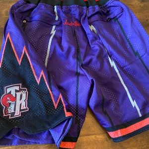 Toronto Raptors Men’s Basketball Shorts